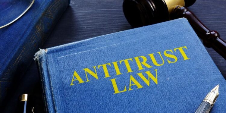 Reshaping Antitrust Law for Tech Giants in Digital Age